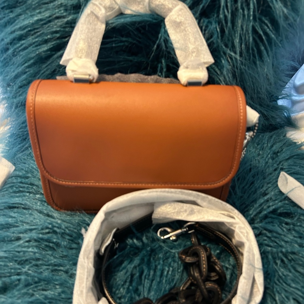Coach top handle Rogue. Dust bag included